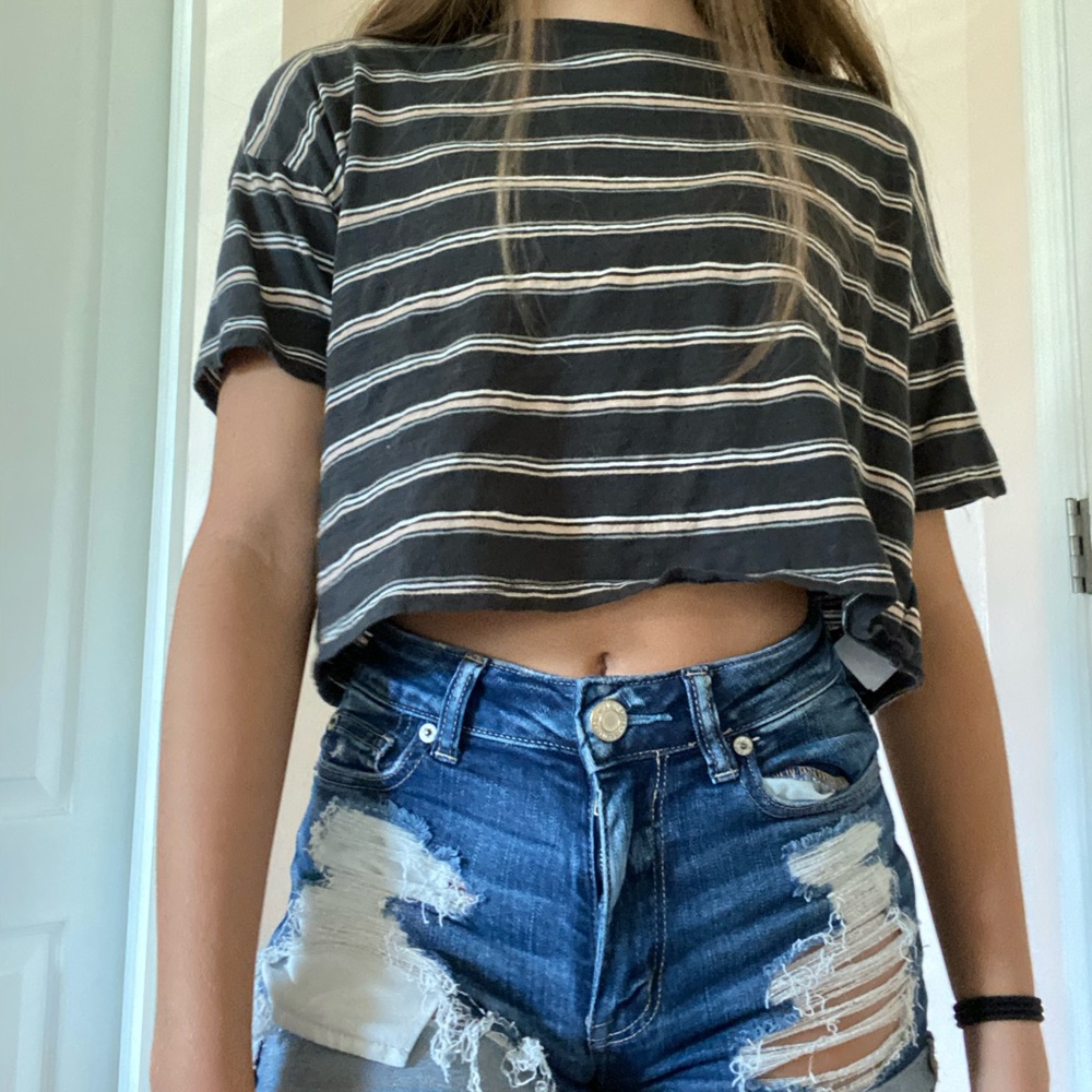 cropped ae shirt